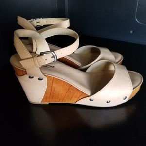 Lucky Brand Leather Wedge Sandals